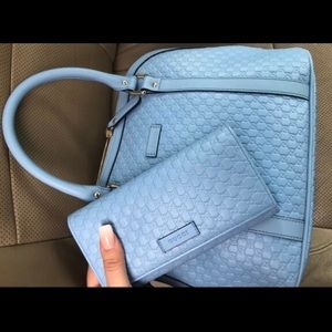Gucci purse and wallet